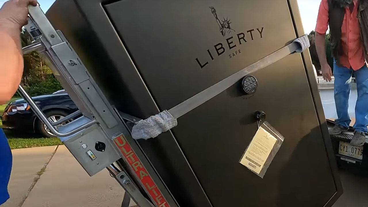 Safe Movers Palm Desert Vault Moving & Relocation Services Company